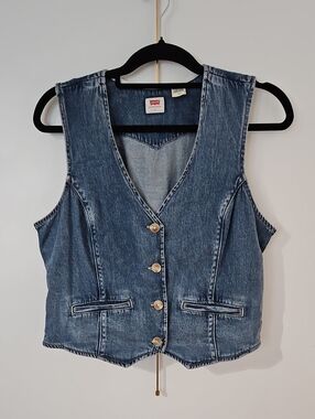Levis Women's Denim Vest Size L